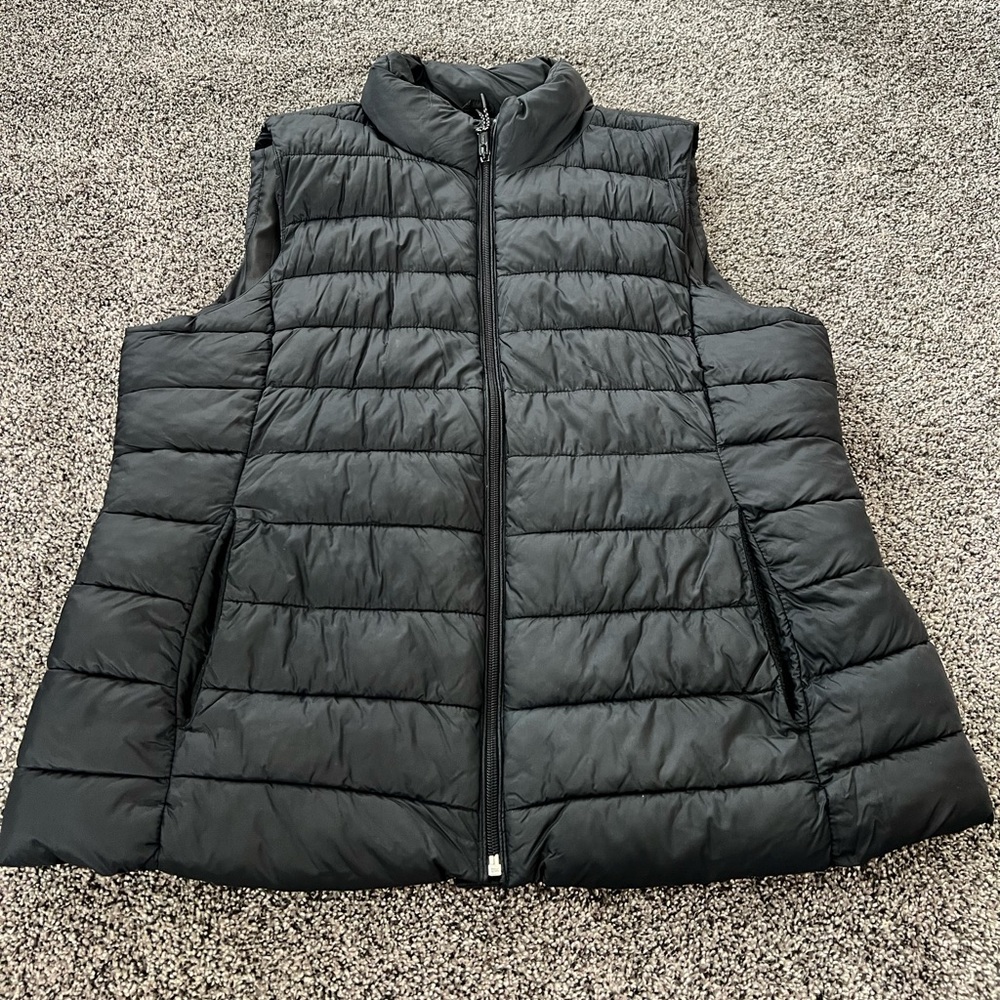 Gap Puffer Vest